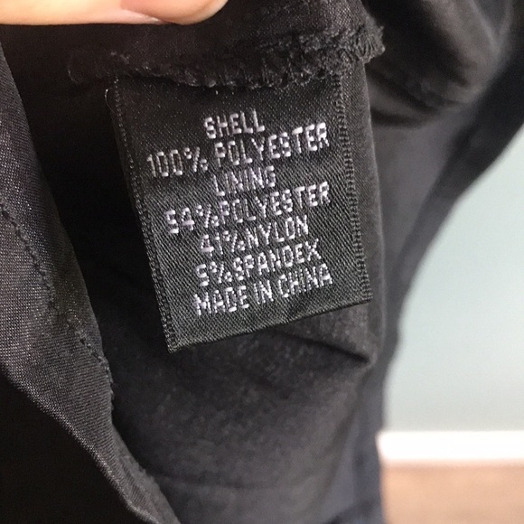 Adrianna Papell | polka dot bodycon shutter pleated cocktail dress. Size 6. - Picture 4 of 6